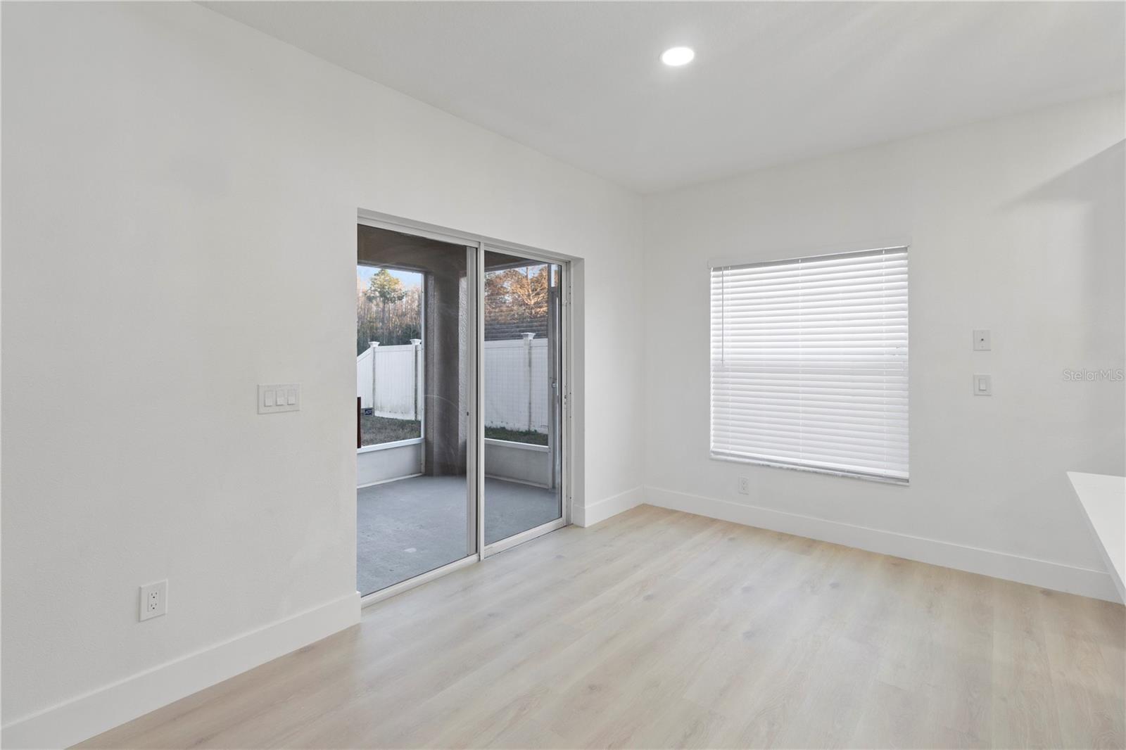 Image 40 of 62 For 12636 White Bluff Road