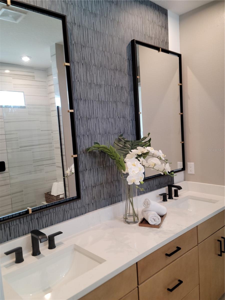 Image 11 of 58 For 11181 Livewell Court