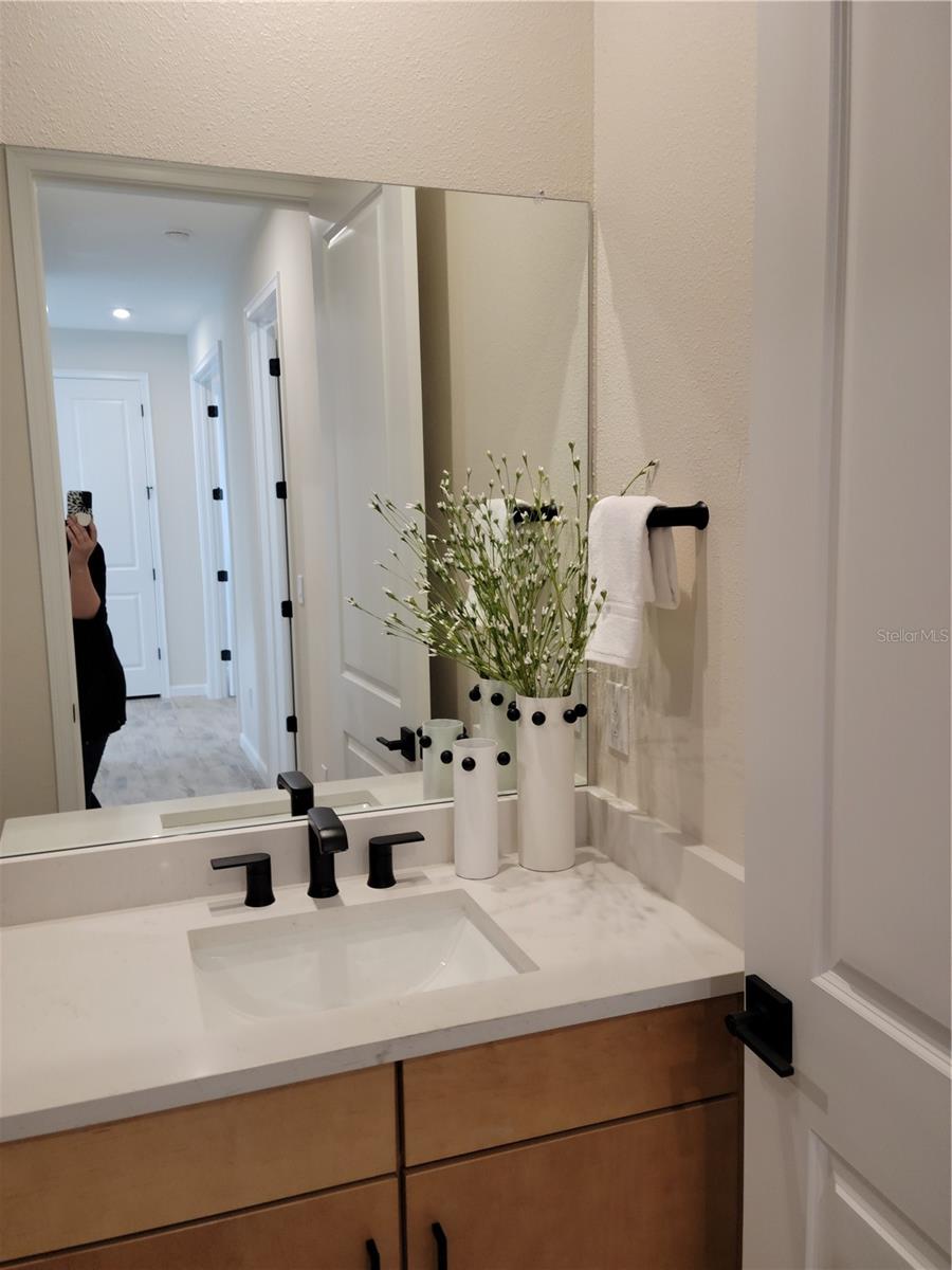 Image 18 of 58 For 11181 Livewell Court