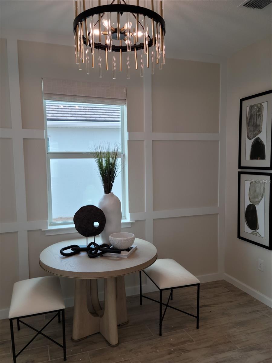 Image 21 of 58 For 11181 Livewell Court