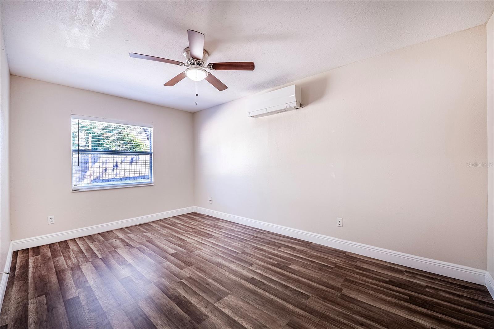 Image 40 of 48 For 15912 Armistead Lane