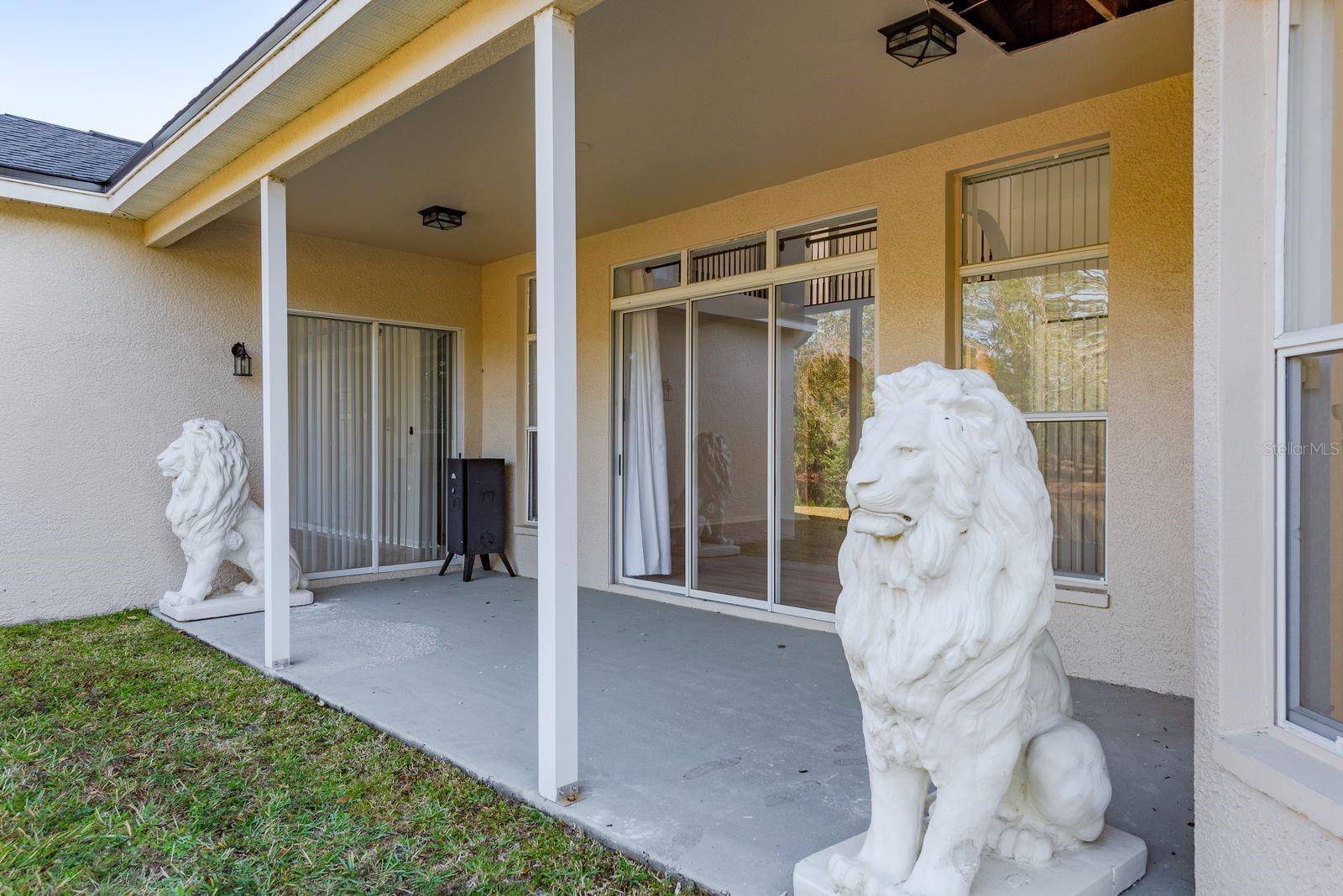 Listing photo id 60 for 15906 Prince William Place