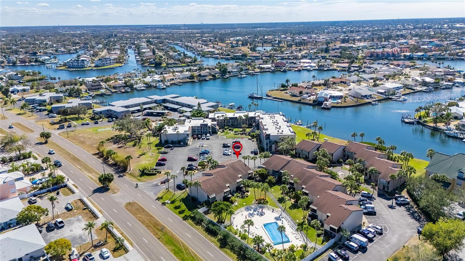 Listing photo id 1 for 1028 Apollo Beach Boulevard 23