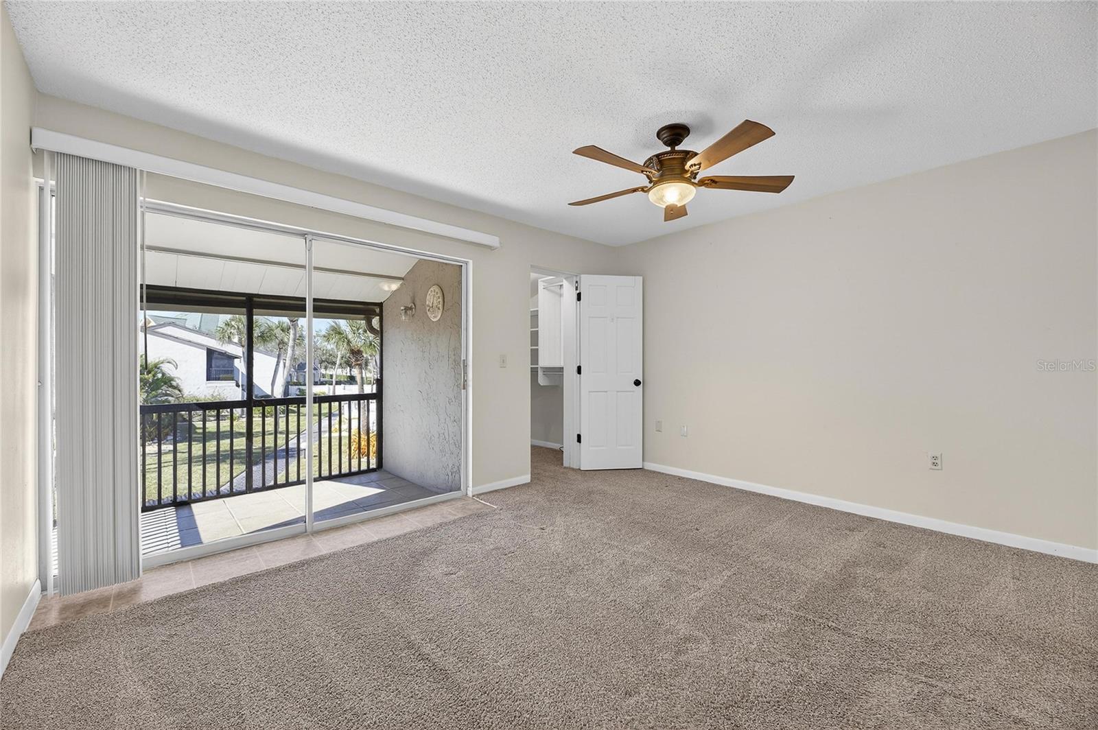 Listing photo id 42 for 1028 Apollo Beach Boulevard 23