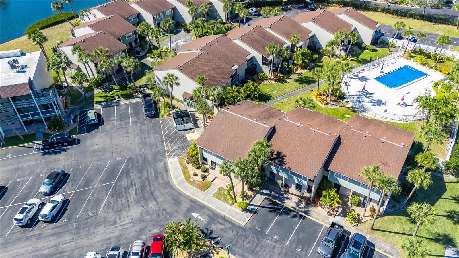 Listing photo id 63 for 1028 Apollo Beach Boulevard 23