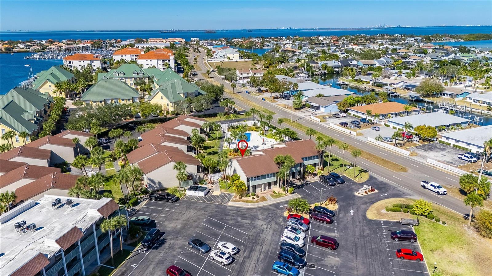 Listing photo id 66 for 1028 Apollo Beach Boulevard 23