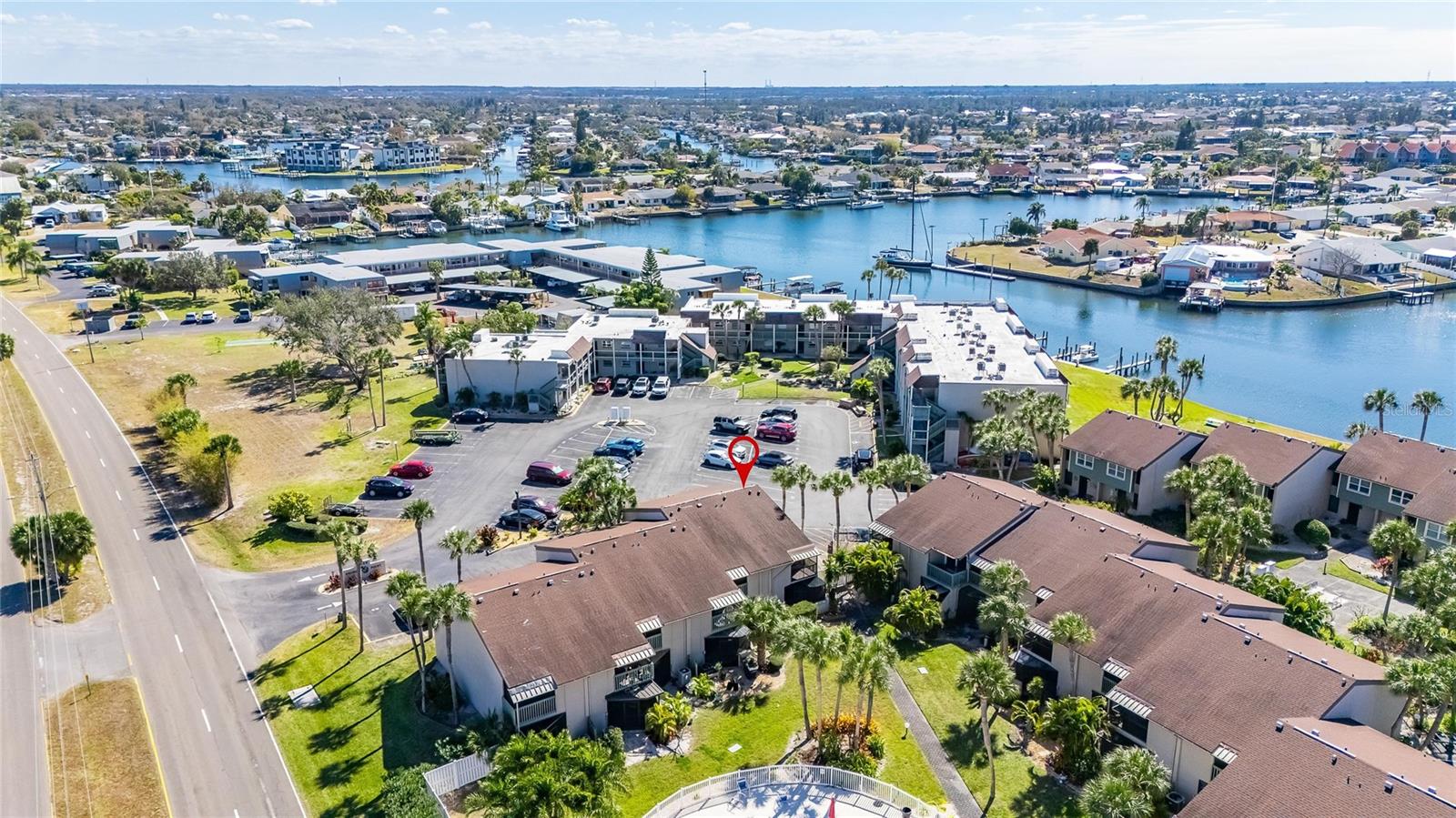 Listing photo id 74 for 1028 Apollo Beach Boulevard 23