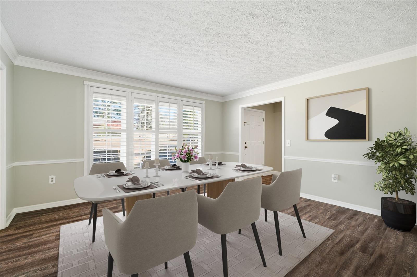 Listing photo id 13 for 2842 Springdell Circle