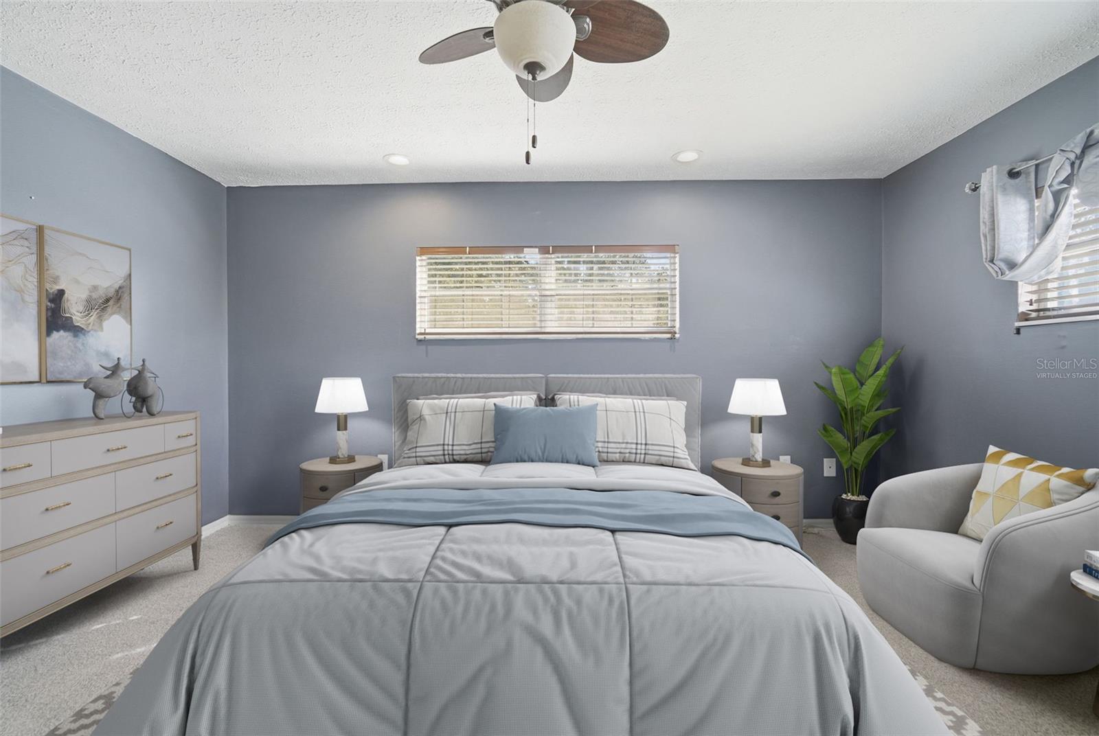 Listing photo id 4 for 2842 Springdell Circle