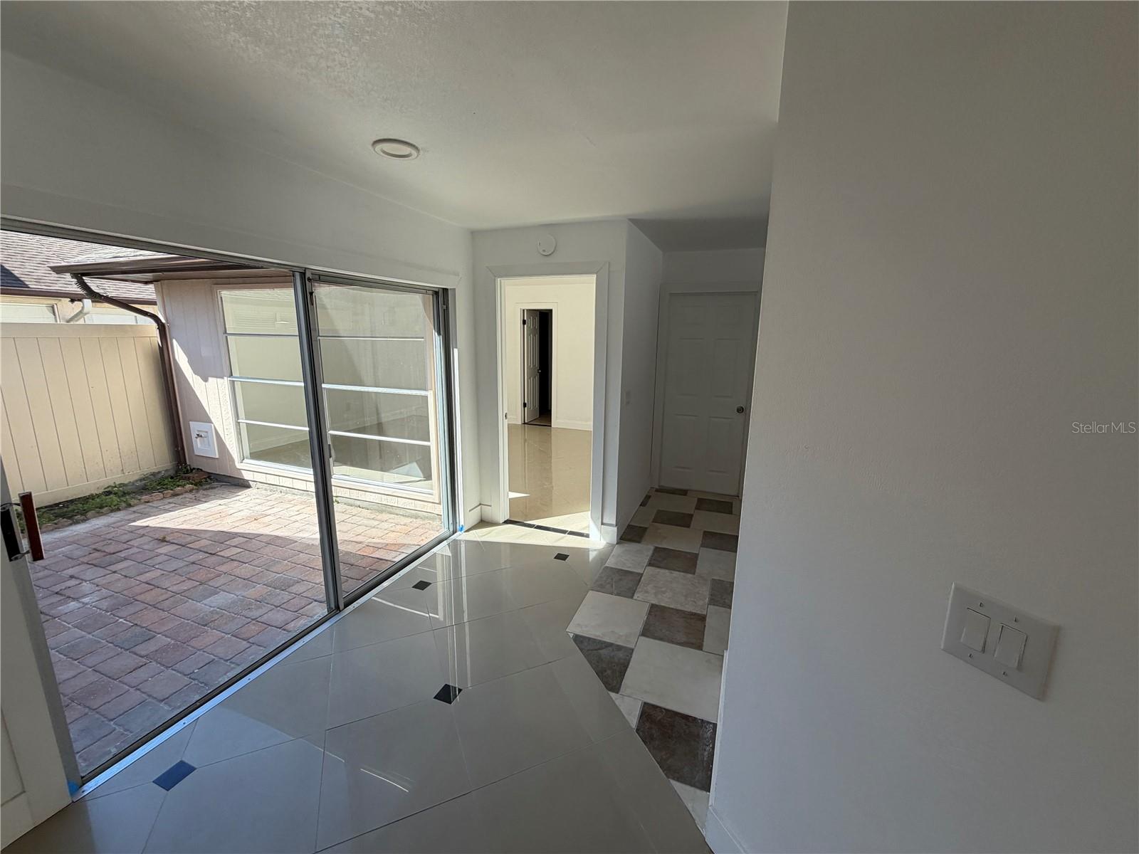 Image 12 of 37 For 7031 Drury Street