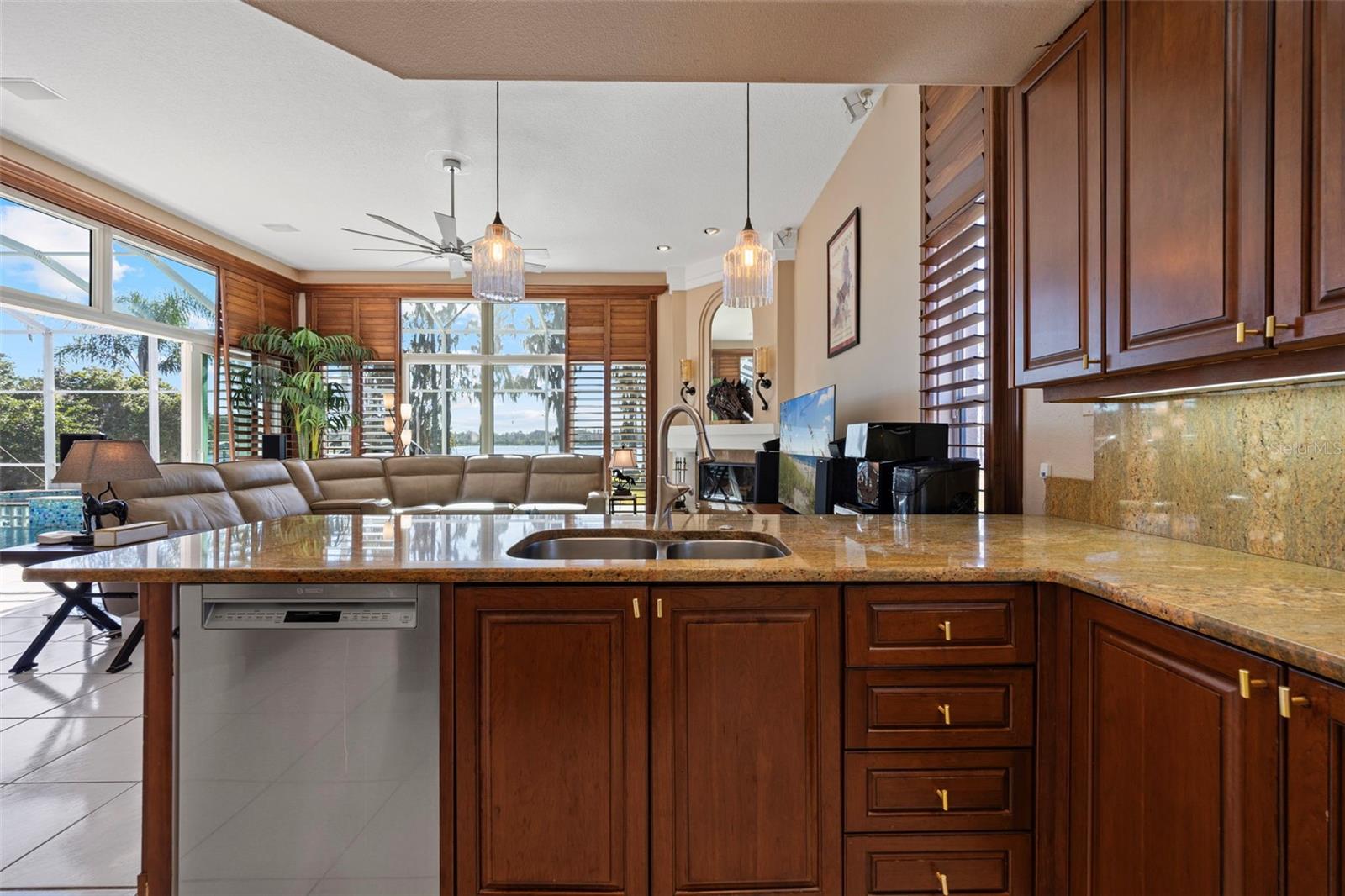 Image 21 of 86 For 18991 Crooked Lane