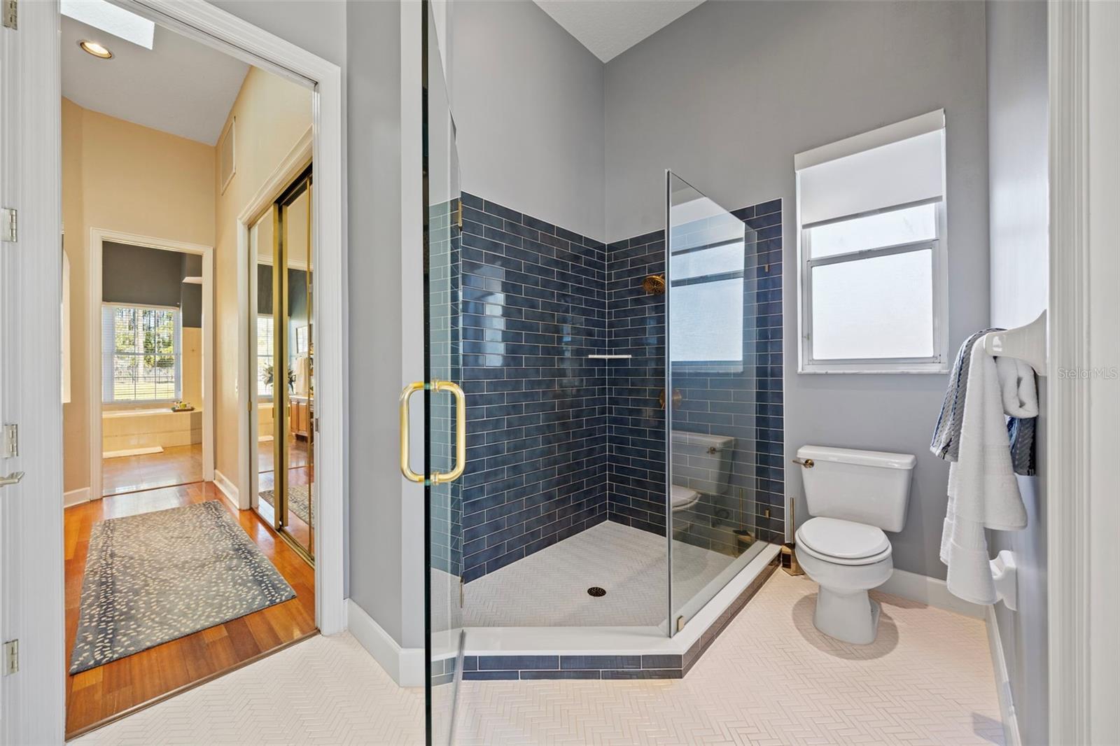 Image 38 of 86 For 18991 Crooked Lane