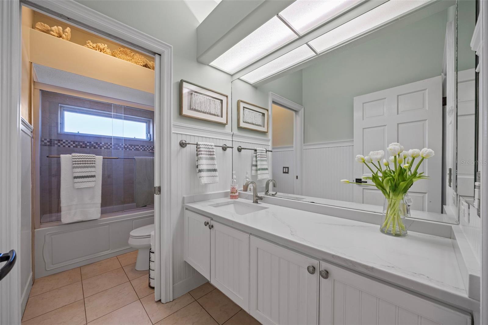 Image 44 of 86 For 18991 Crooked Lane