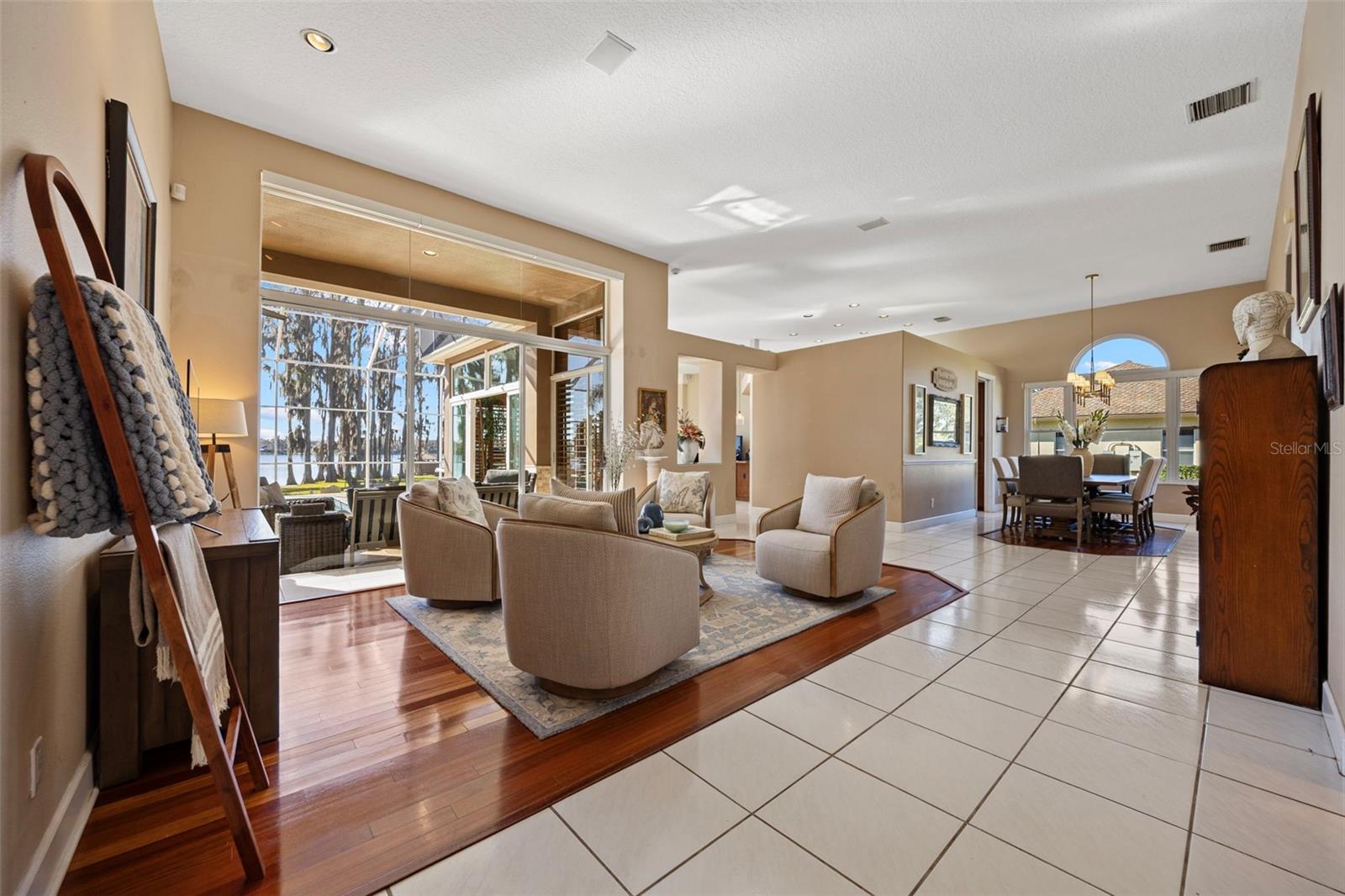 Image 5 of 86 For 18991 Crooked Lane