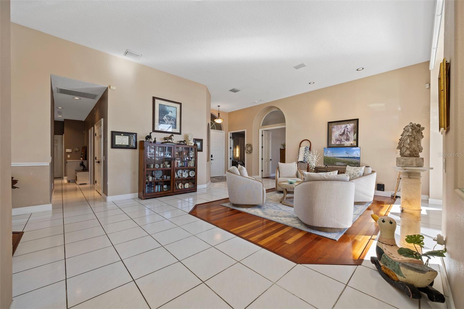 Image 7 of 86 For 18991 Crooked Lane