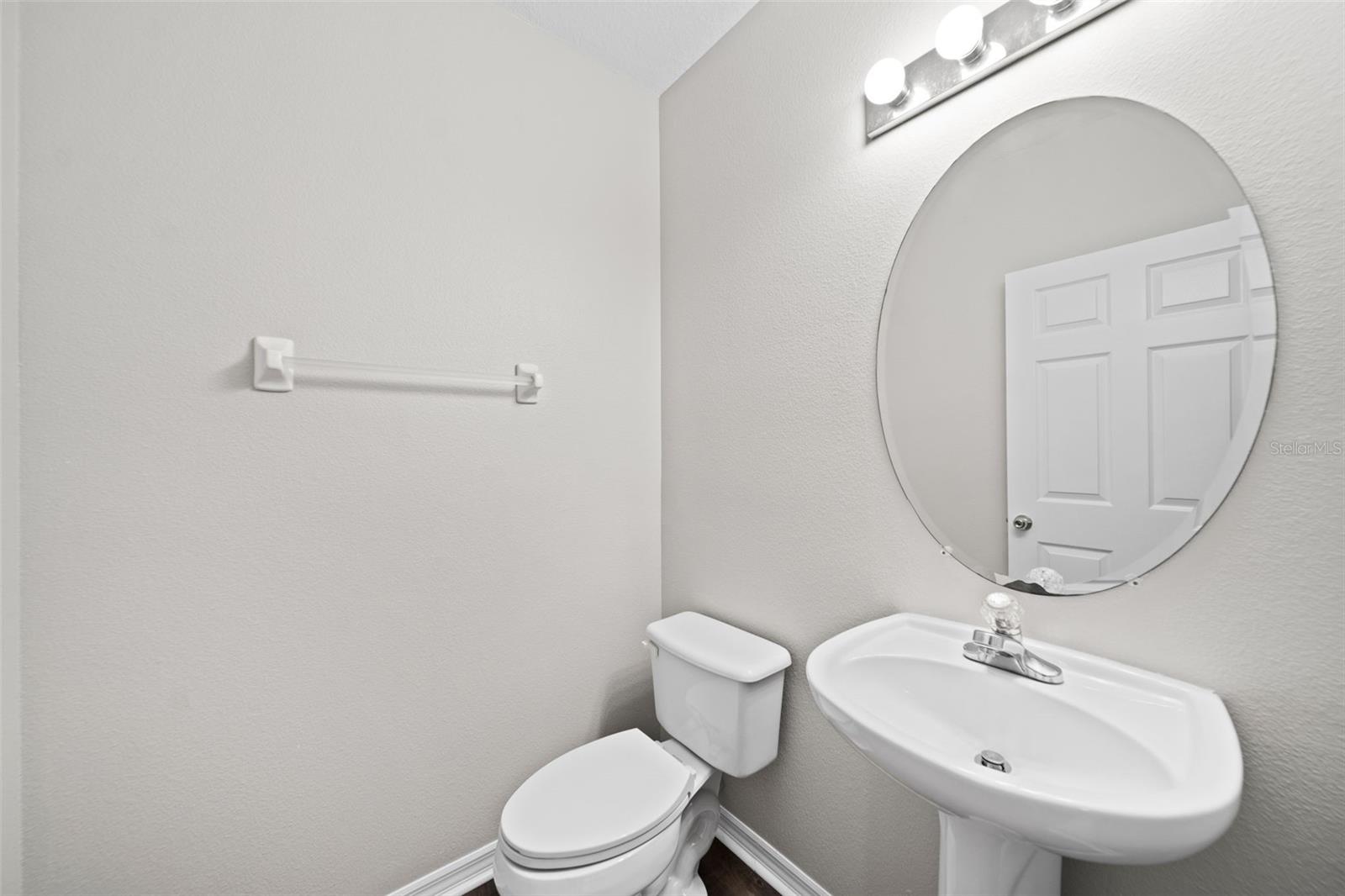 Image 10 of 24 For 3416 Red Rock Drive