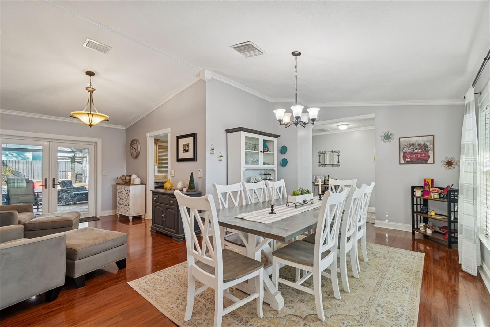 Image 3 of 72 For 1147 Ridgecrest Court