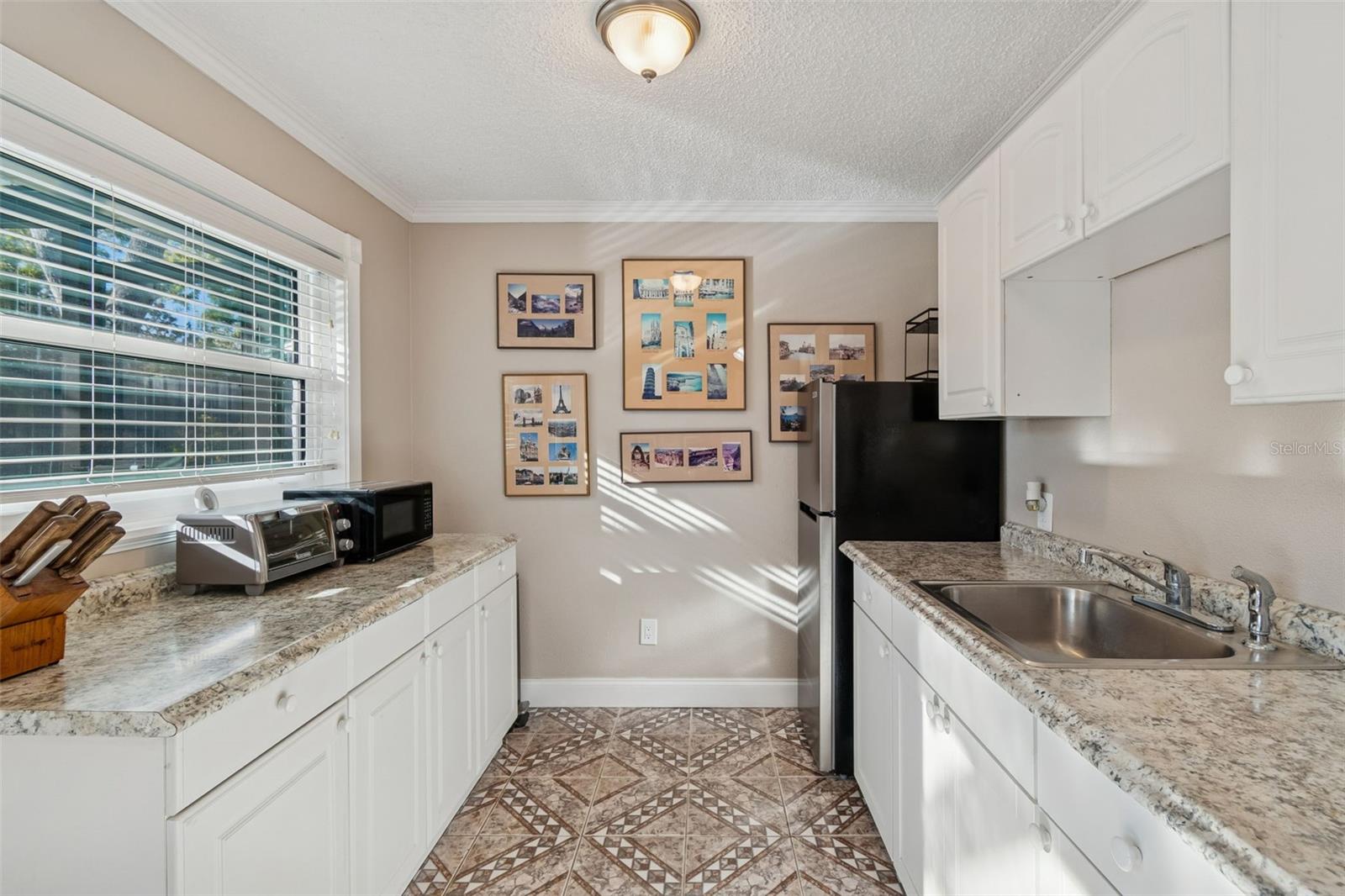 Image 43 of 72 For 1147 Ridgecrest Court