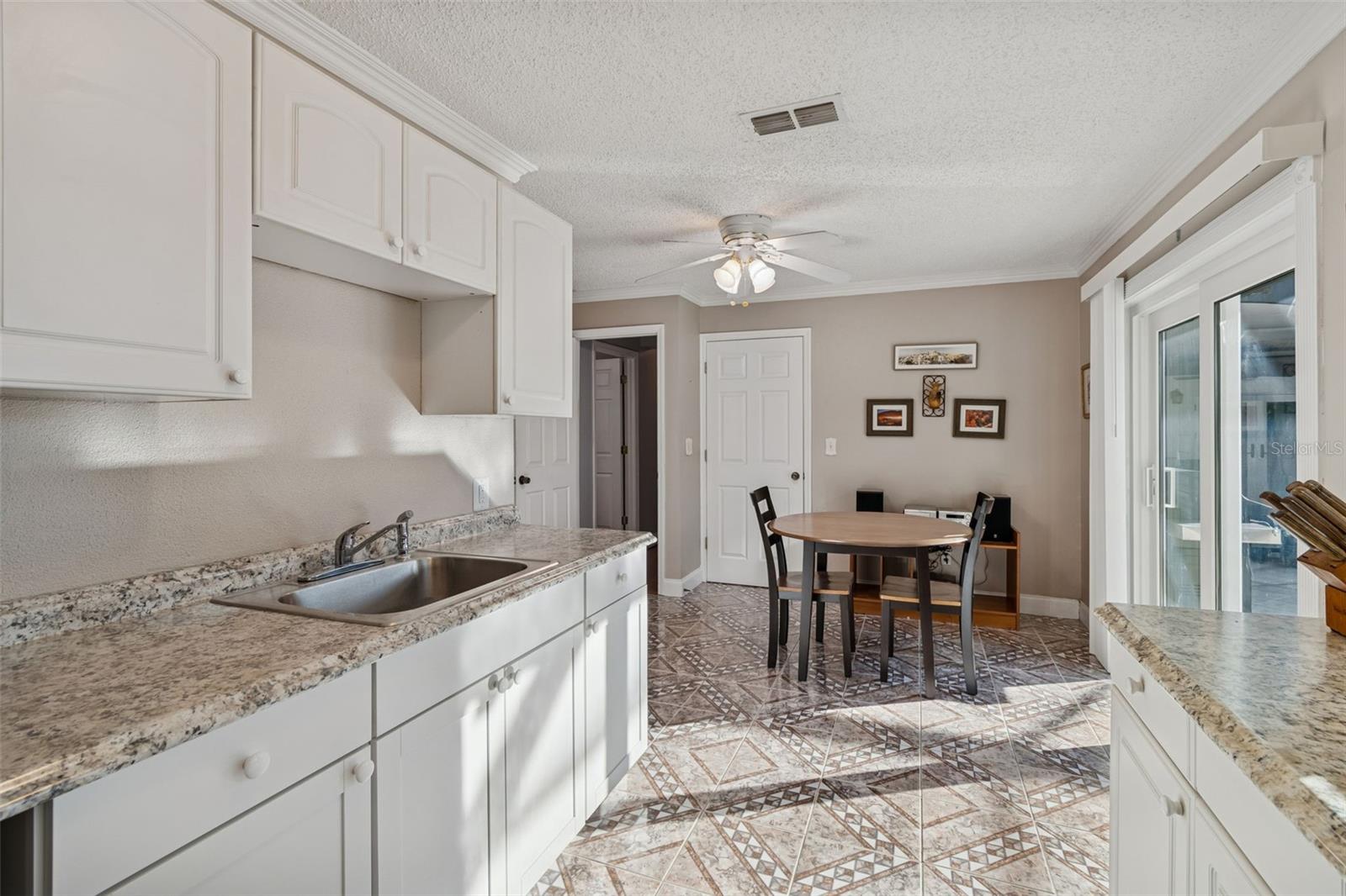 Image 44 of 72 For 1147 Ridgecrest Court