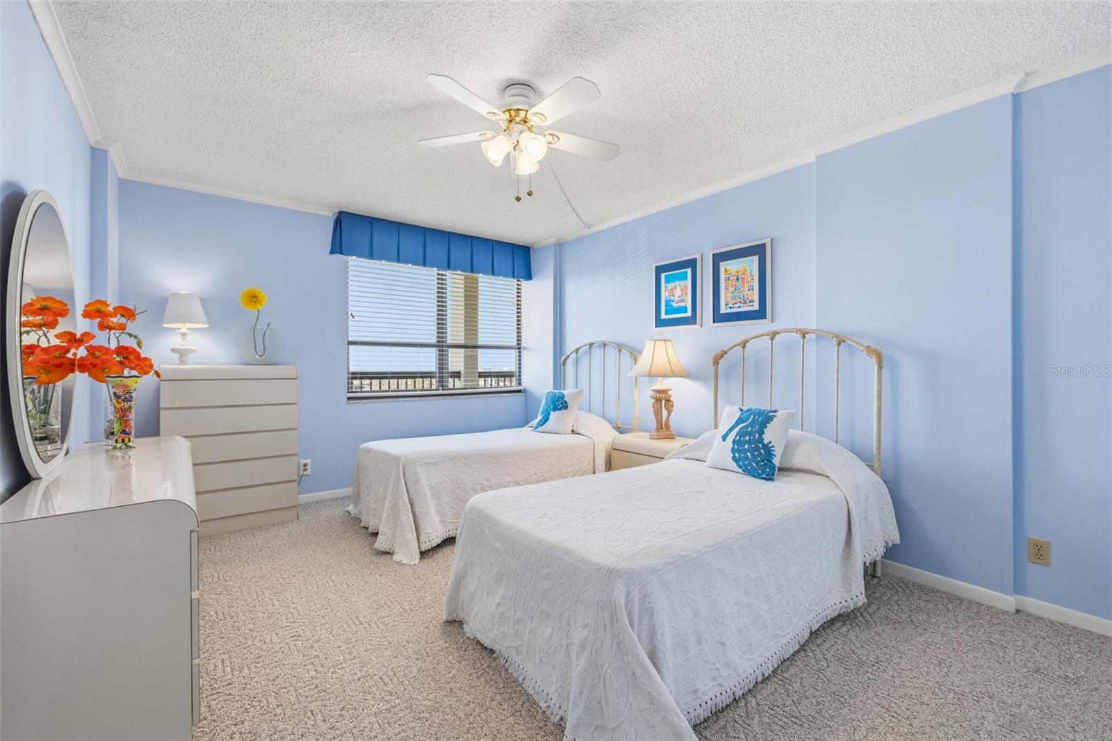 Image 20 of 67 For 9415 Blind Pass Road 702