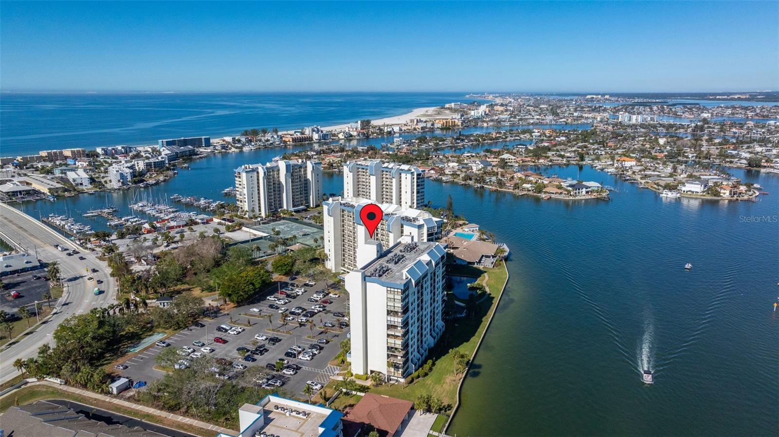 Image 31 of 67 For 9415 Blind Pass Road 702