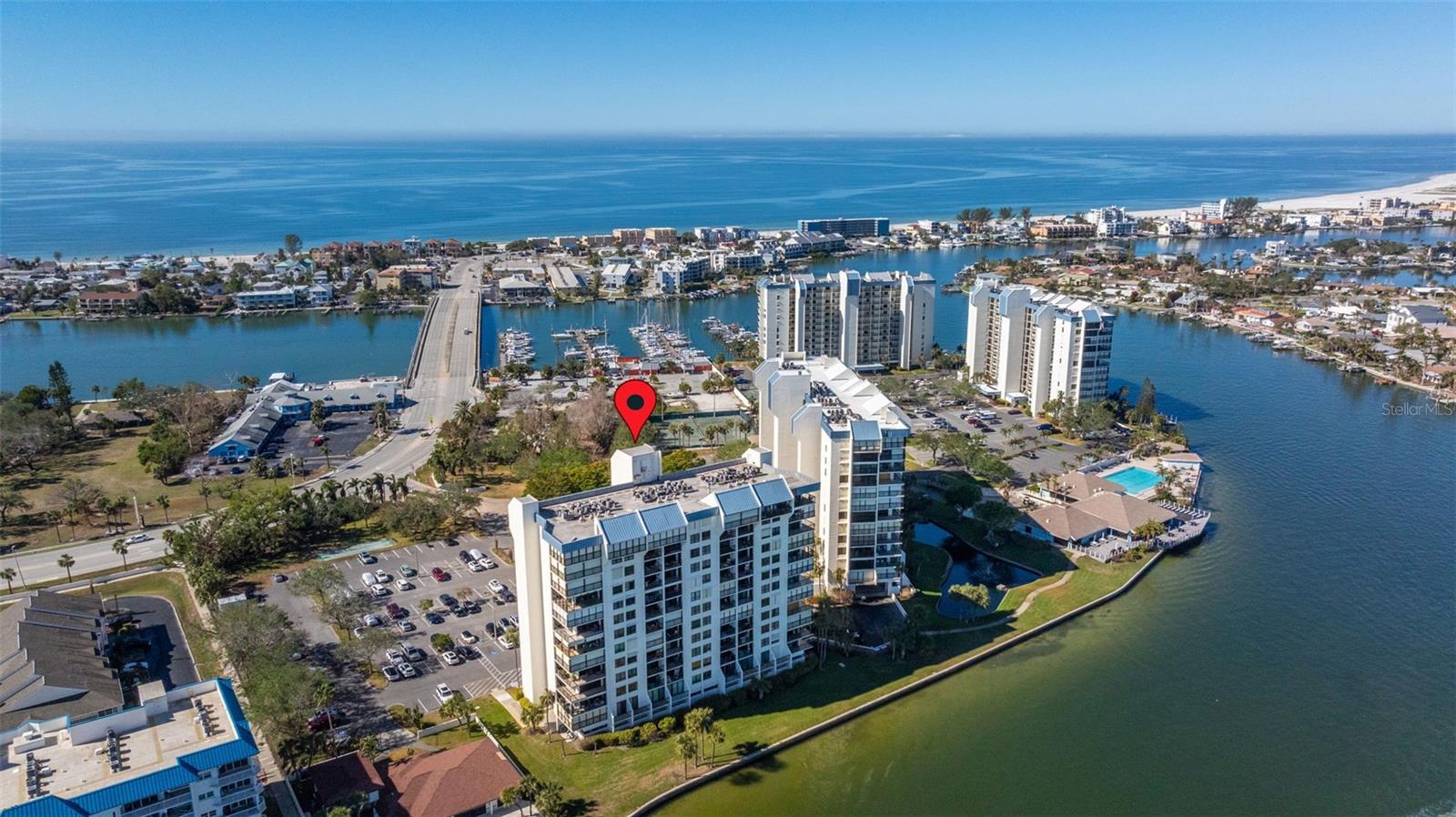 Image 32 of 67 For 9415 Blind Pass Road 702