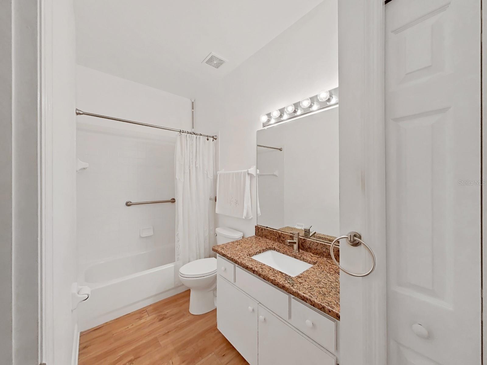 Image 24 of 45 For 3451 Mermoor Drive