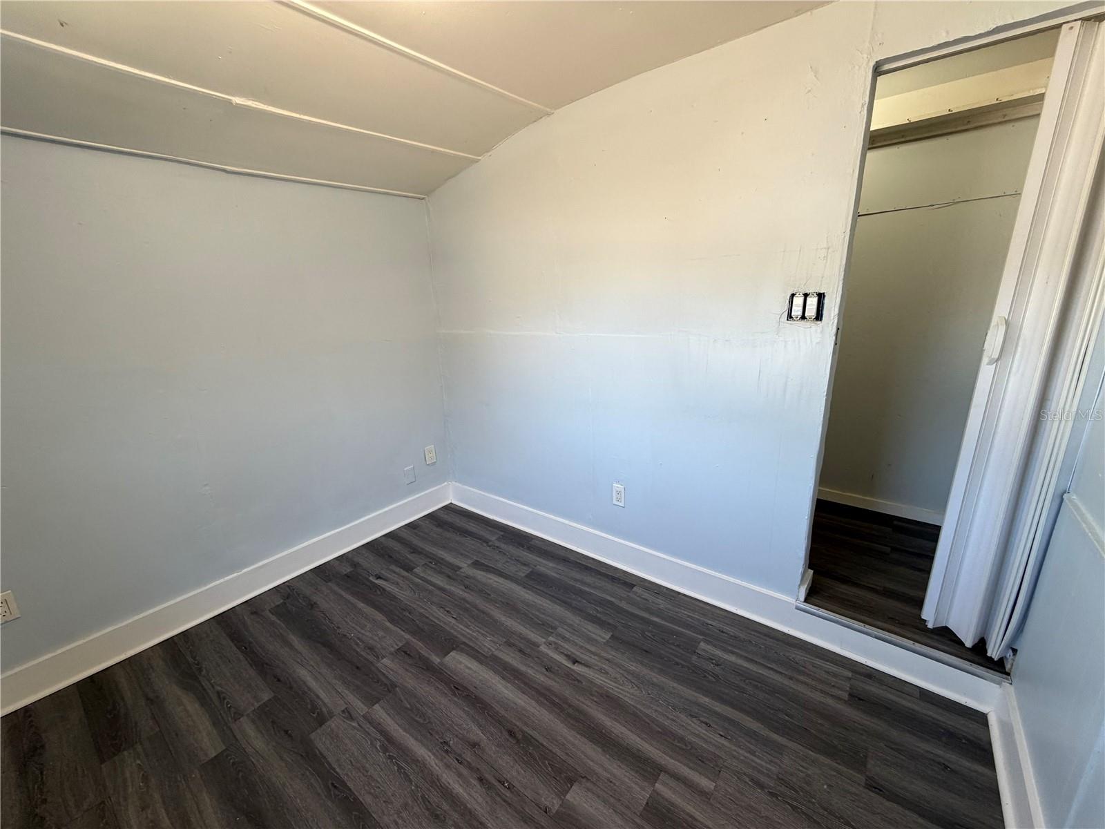 Image 4 of 14 For 5475 42nd Street N 2