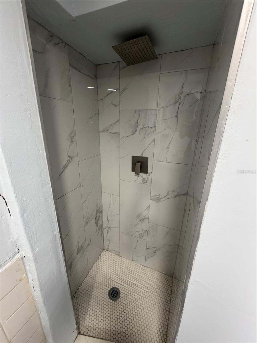 Image 9 of 14 For 5475 42nd Street N 2