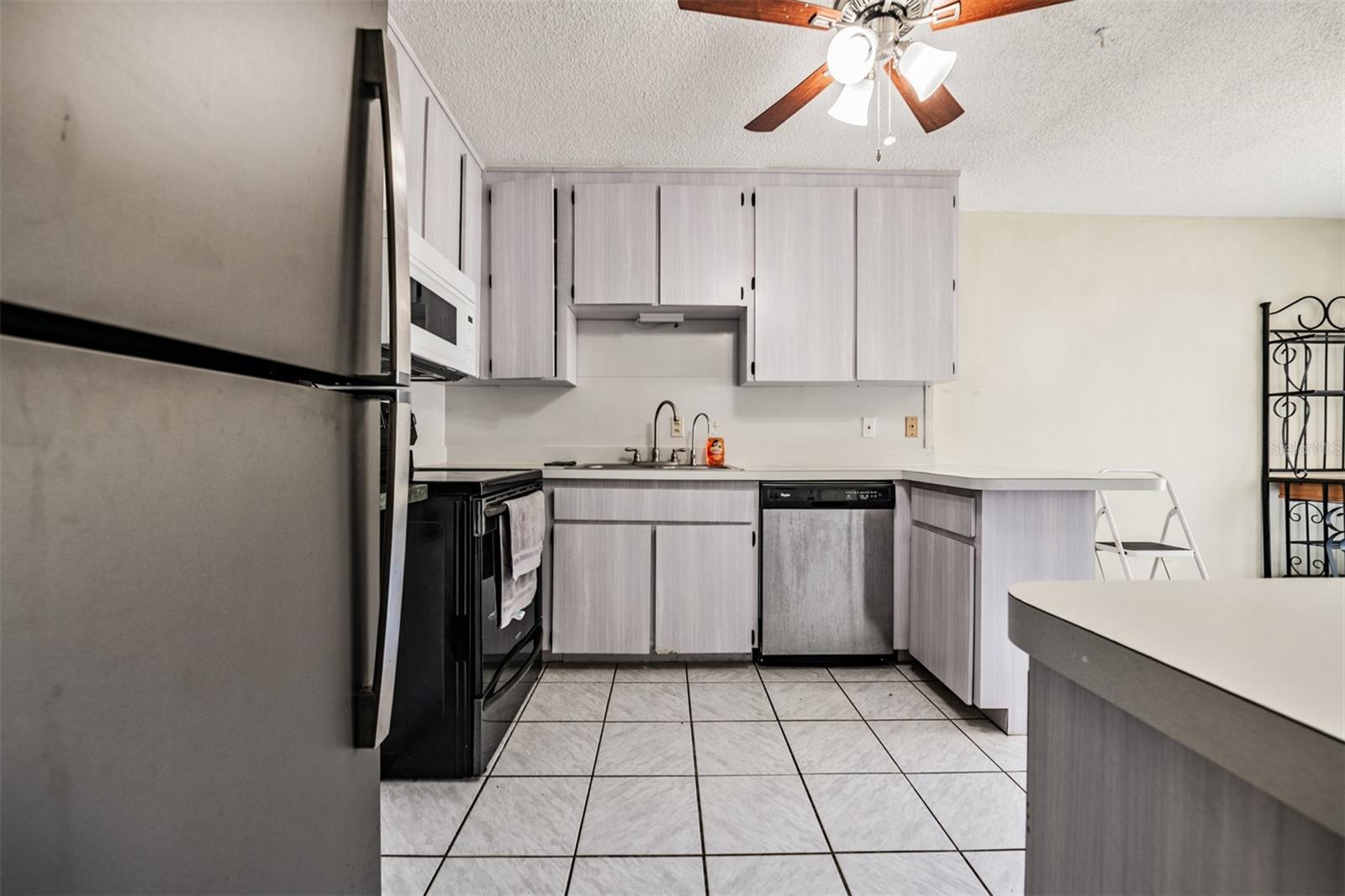 Image 17 of 38 For 2625 State Road 590  2714