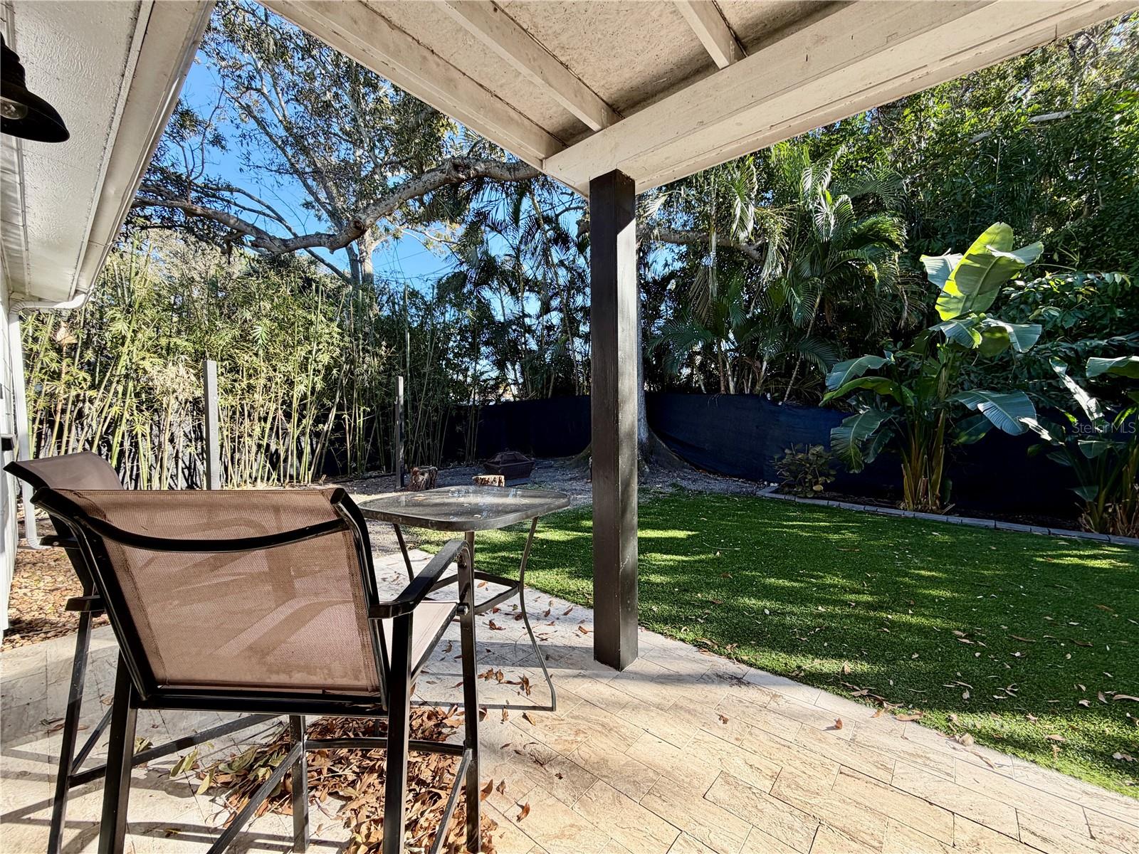 Image 22 of 28 For 844 35th Avenue S