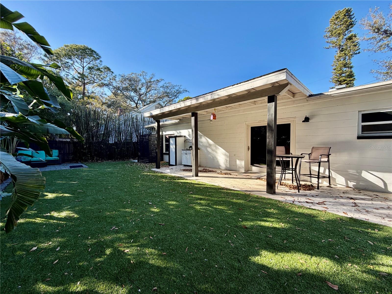 Image 25 of 28 For 844 35th Avenue S