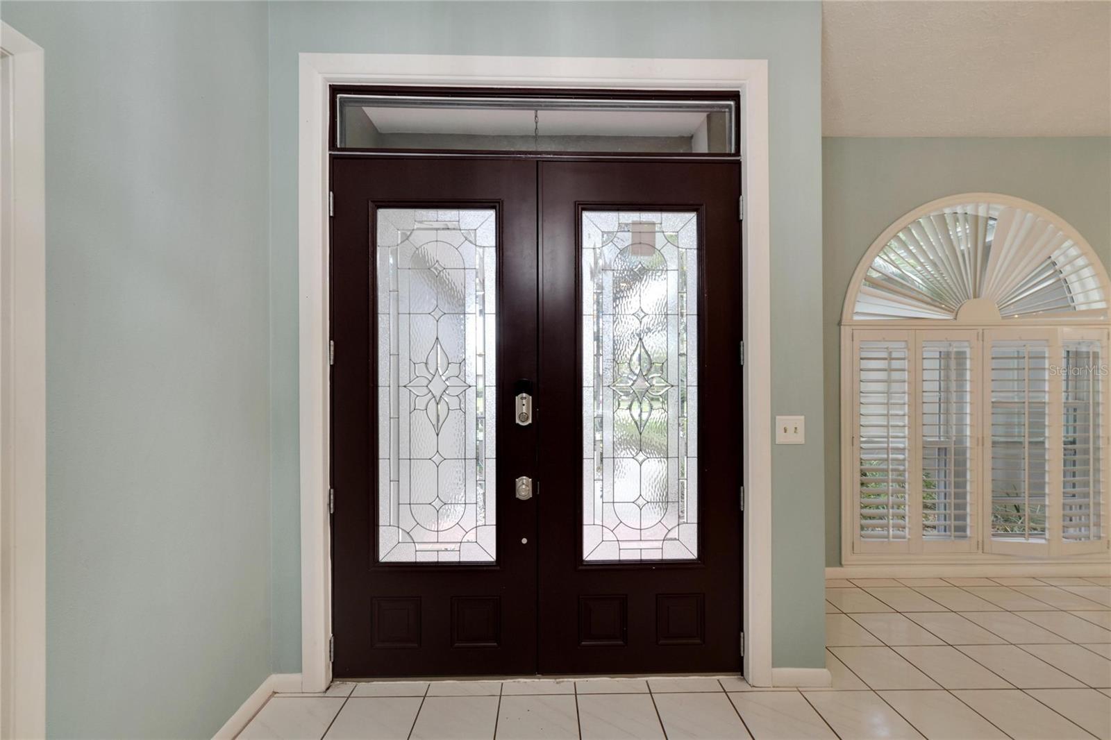 Image 13 of 67 For 18006 Clear Lake Dr