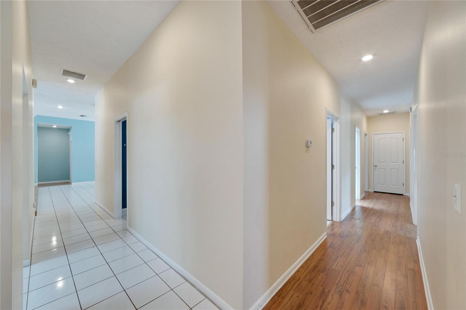 Image 43 of 67 For 18006 Clear Lake Dr