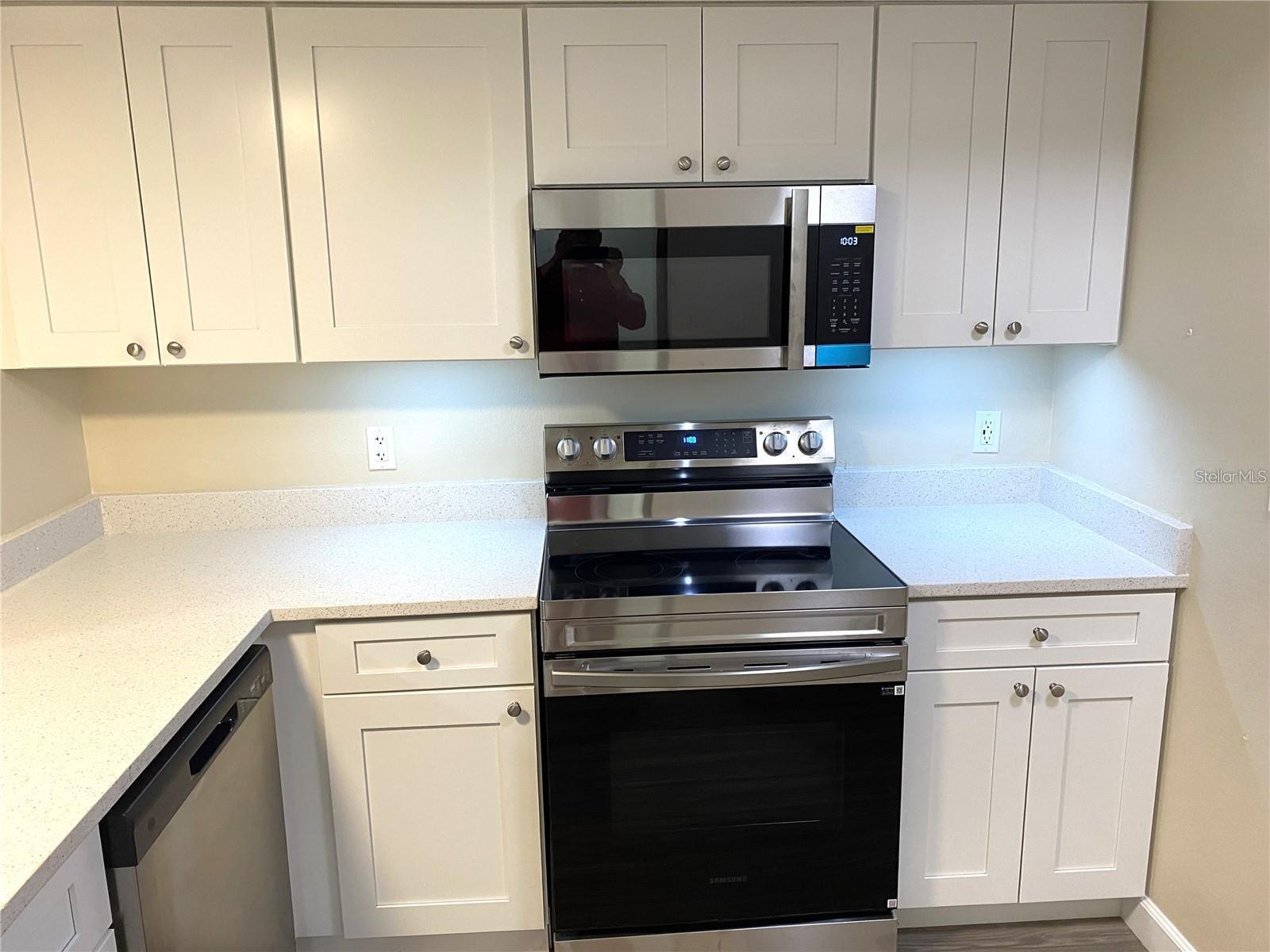 Image 4 of 24 For 11241 Cedar Hollow Lane