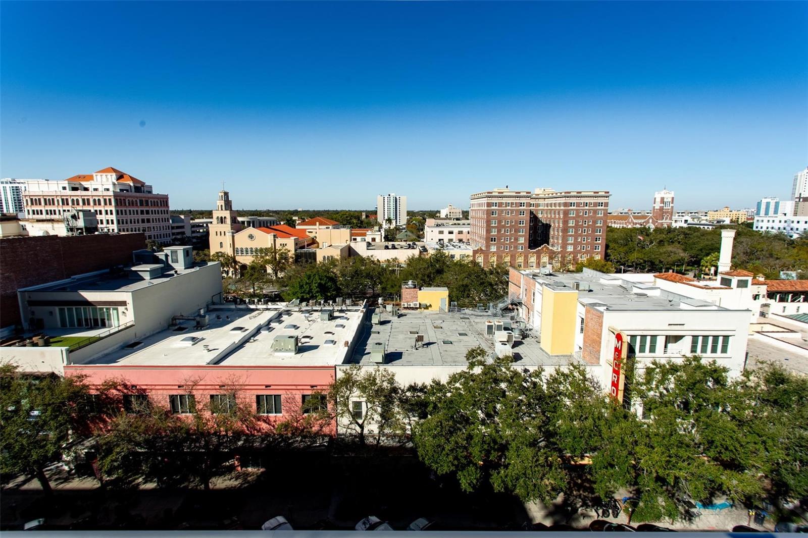 Image 25 of 37 For 400 Central Avenue 1008