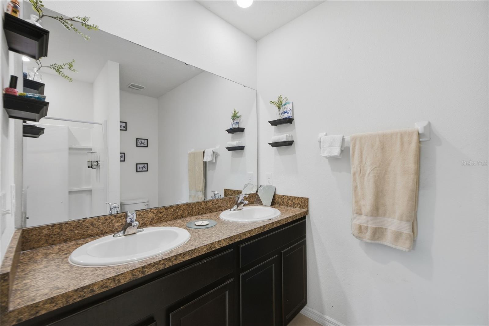 Image 16 of 38 For 8204 Pelican Reed Circle