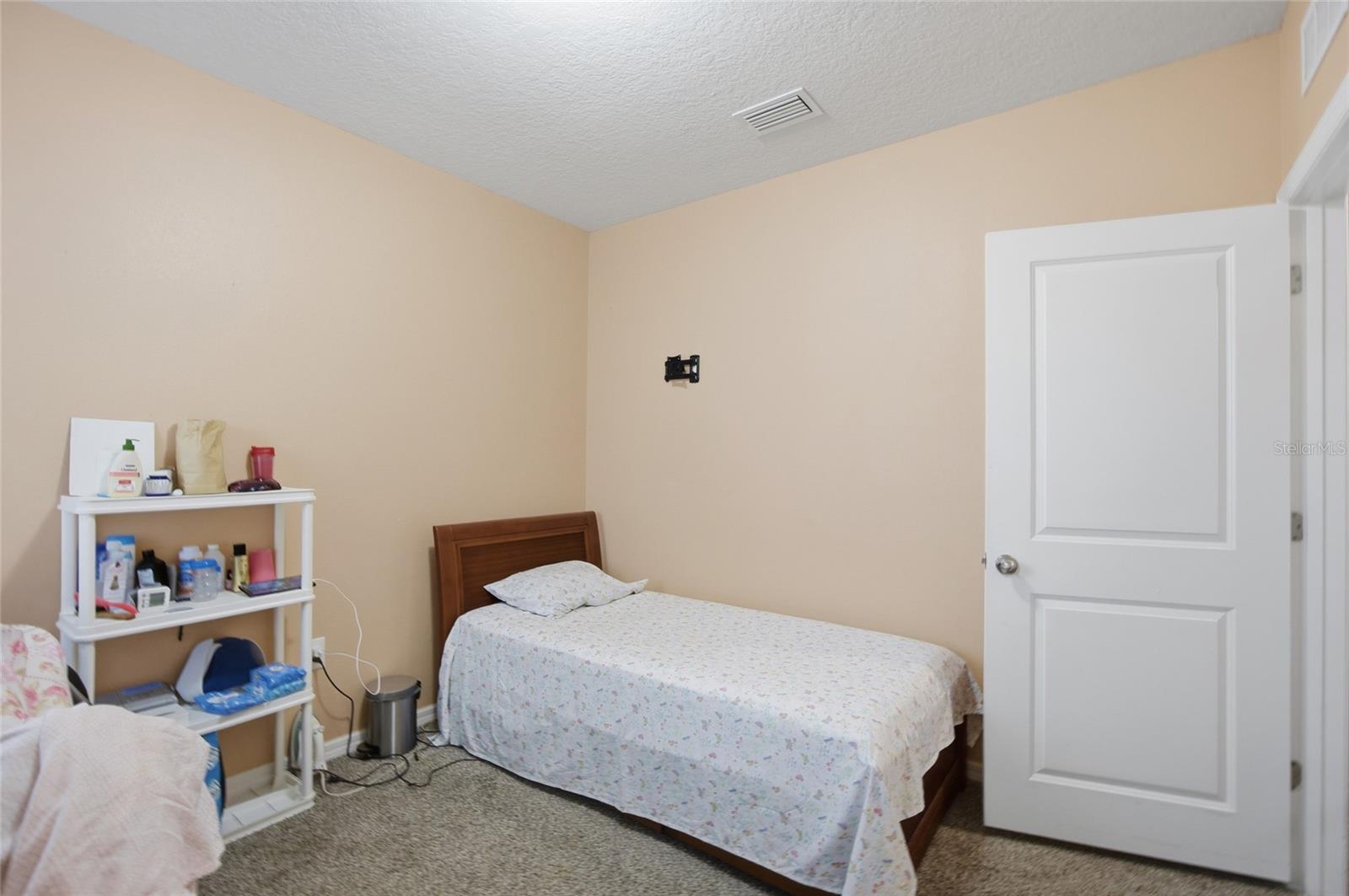 Image 21 of 38 For 8204 Pelican Reed Circle