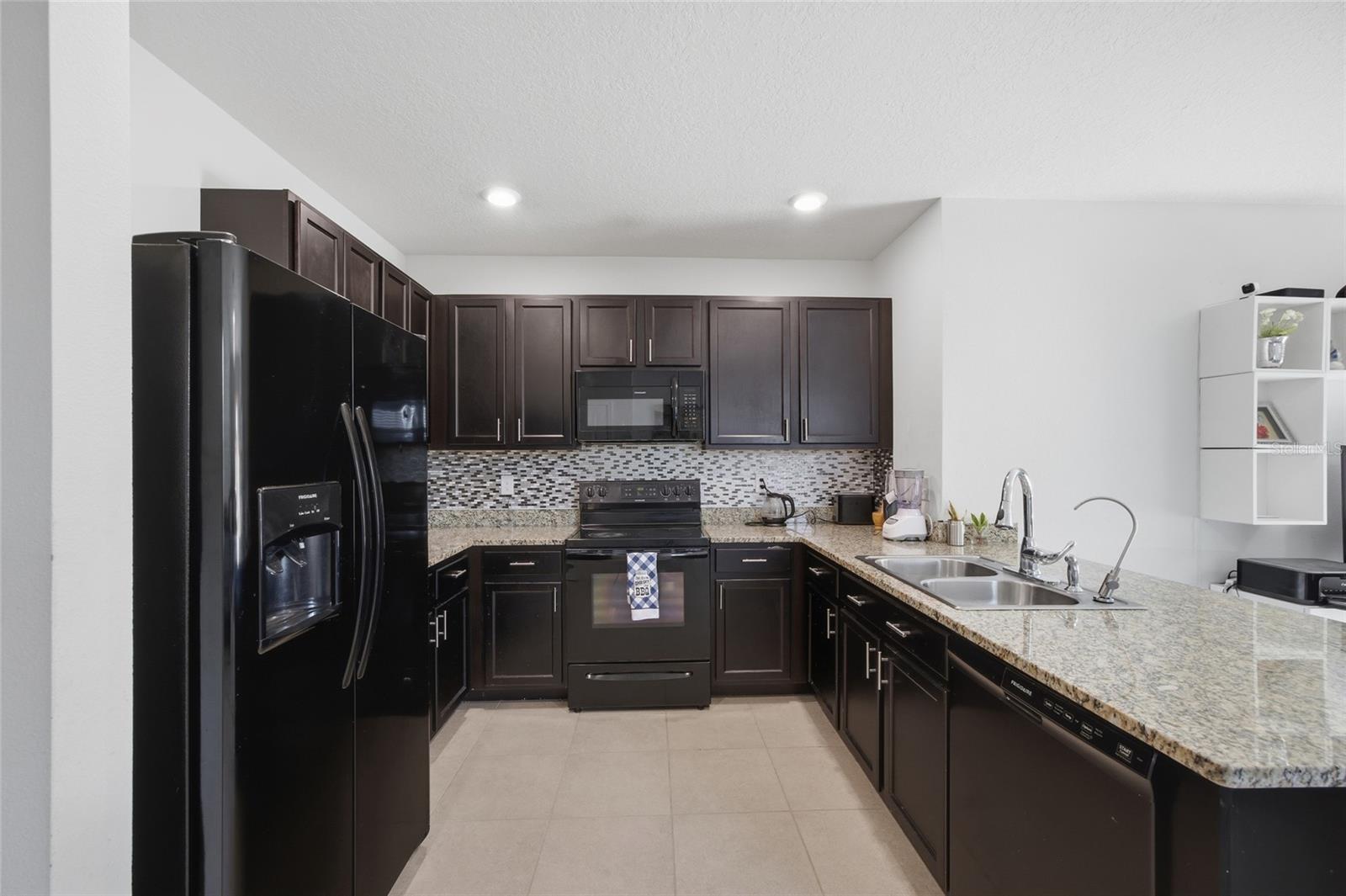 Image 9 of 38 For 8204 Pelican Reed Circle