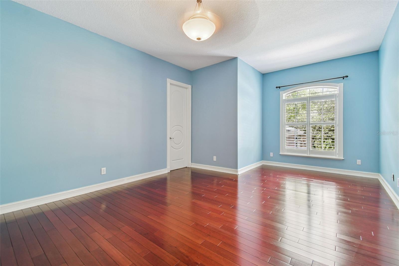 Image 28 of 42 For 3020 Kensington Trace