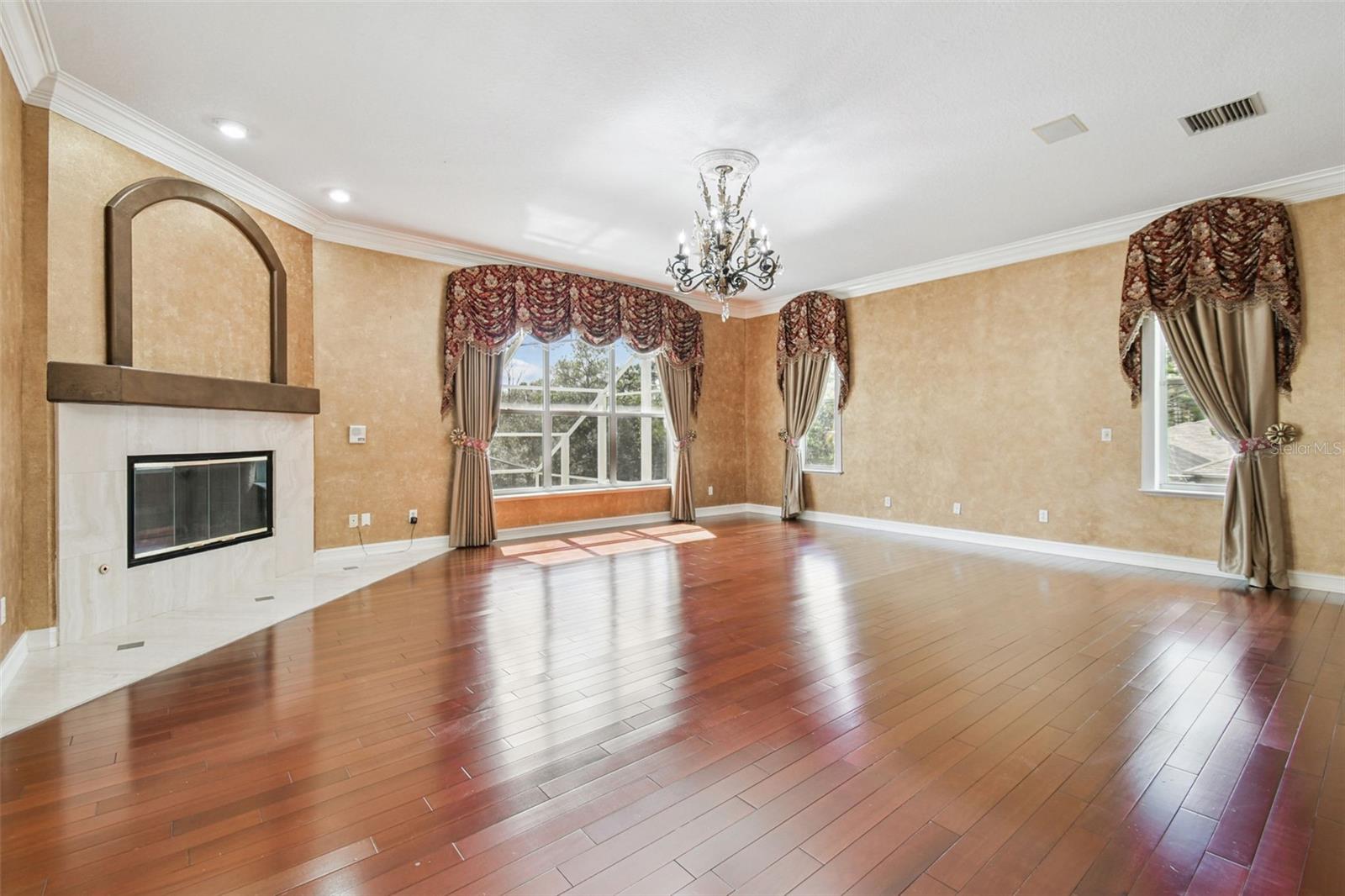 Image 30 of 42 For 3020 Kensington Trace