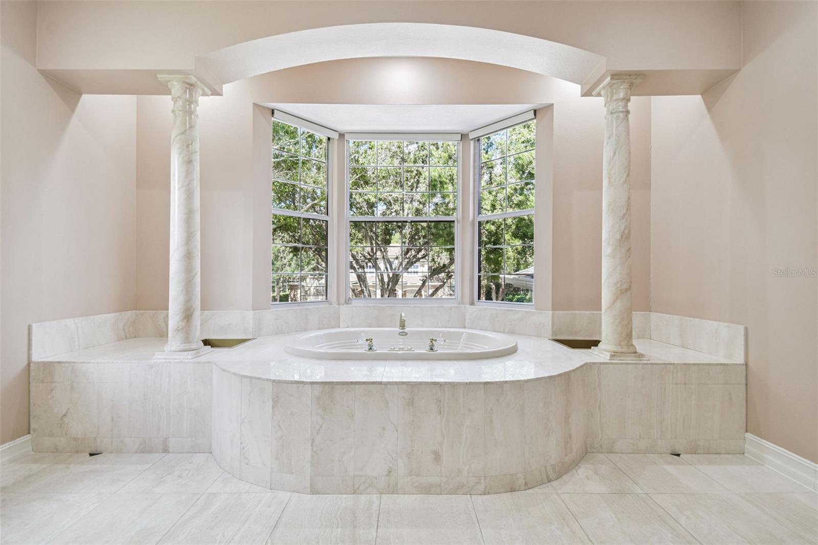 Image 33 of 42 For 3020 Kensington Trace