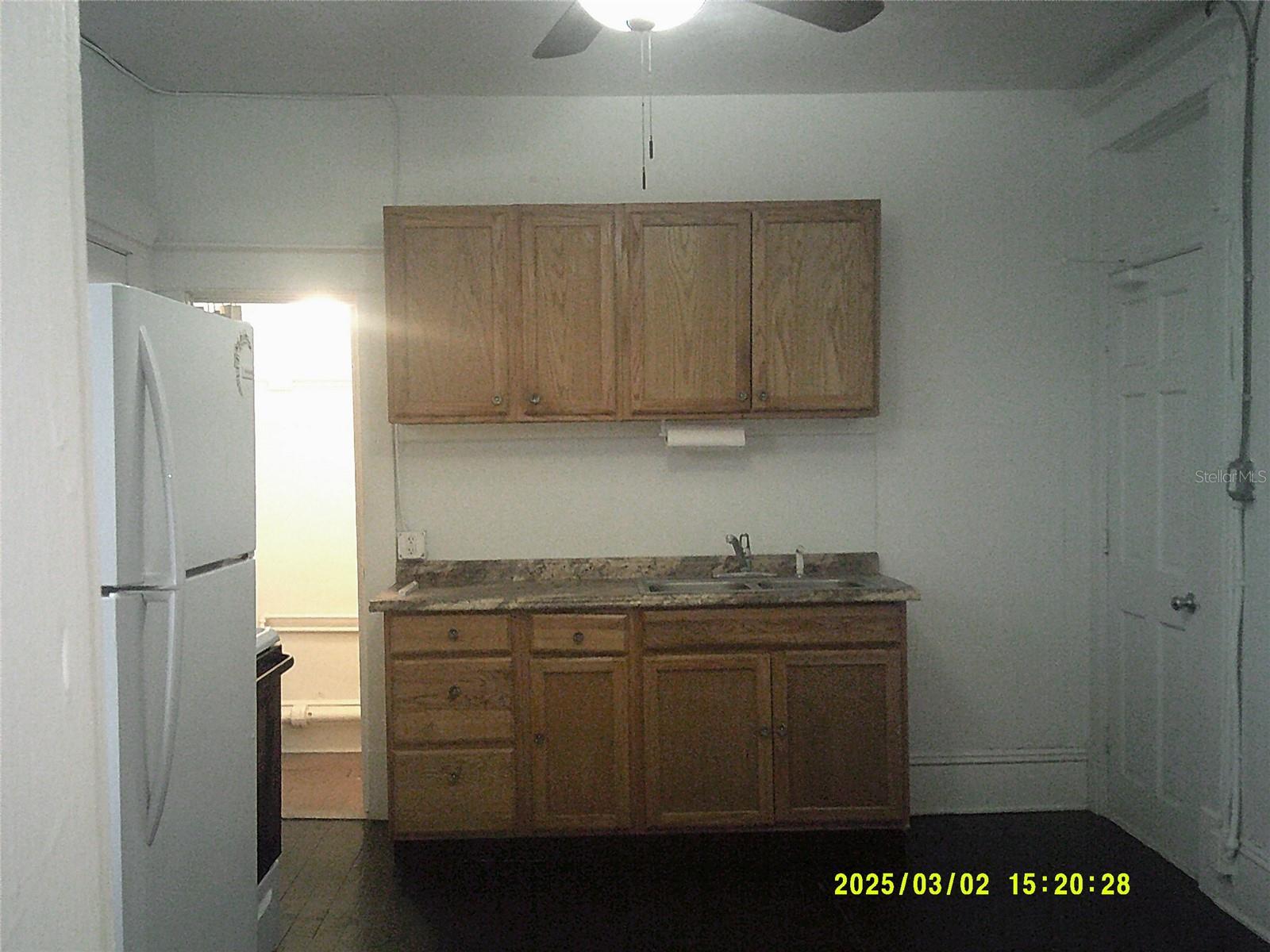 Image 5 of 14 For 730 4th Avenue N 2b