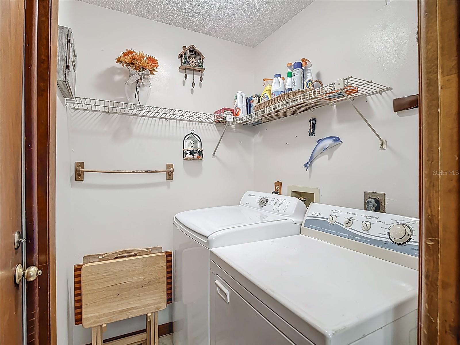 Image 21 of 32 For 12823 Linden Drive