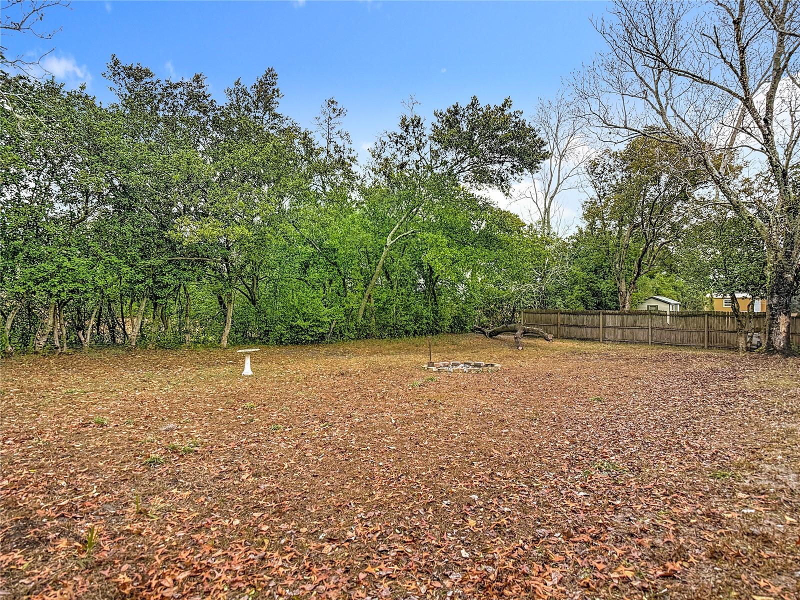 Image 30 of 32 For 12823 Linden Drive