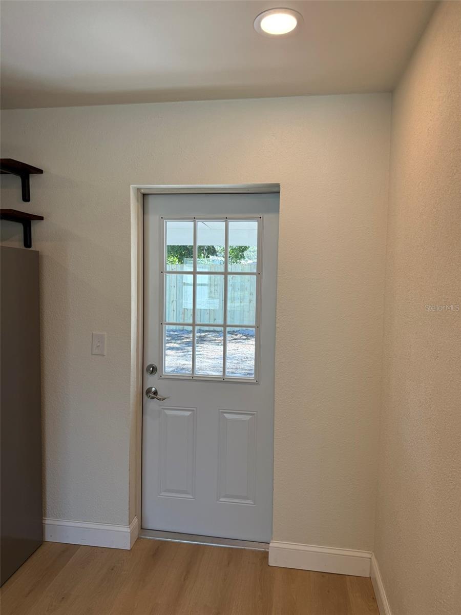 Image 13 of 45 For 8957 109th Terrace