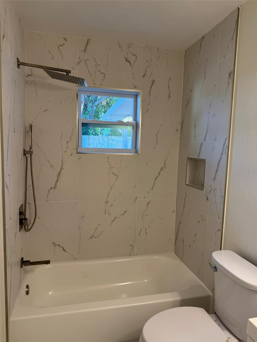 Image 19 of 45 For 8957 109th Terrace