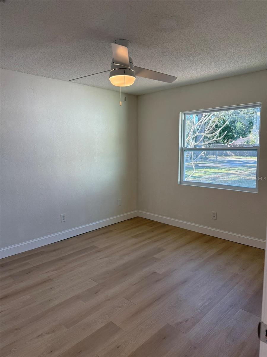 Image 21 of 45 For 8957 109th Terrace