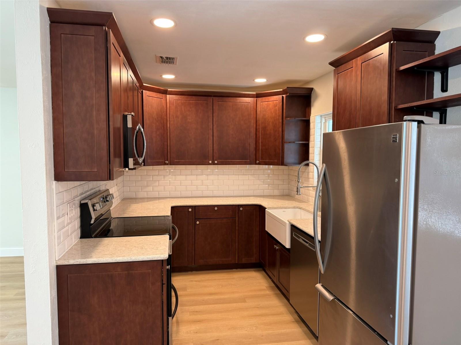 Image 8 of 45 For 8957 109th Terrace