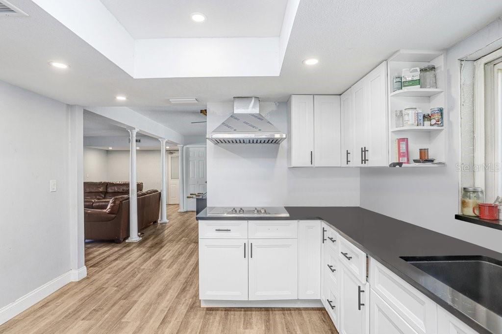 Image 10 of 43 For 17308 Tobacco Road